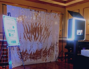 Infinite Photo Booth Rental | Photo Magic Events